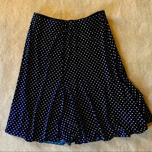 Super comfortable Max Studio polka dot skirt